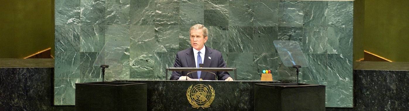 USAs president George W. Bush taler til FNs generalforsamling i 2003. Foto: UN Photo/Michelle Poiré.